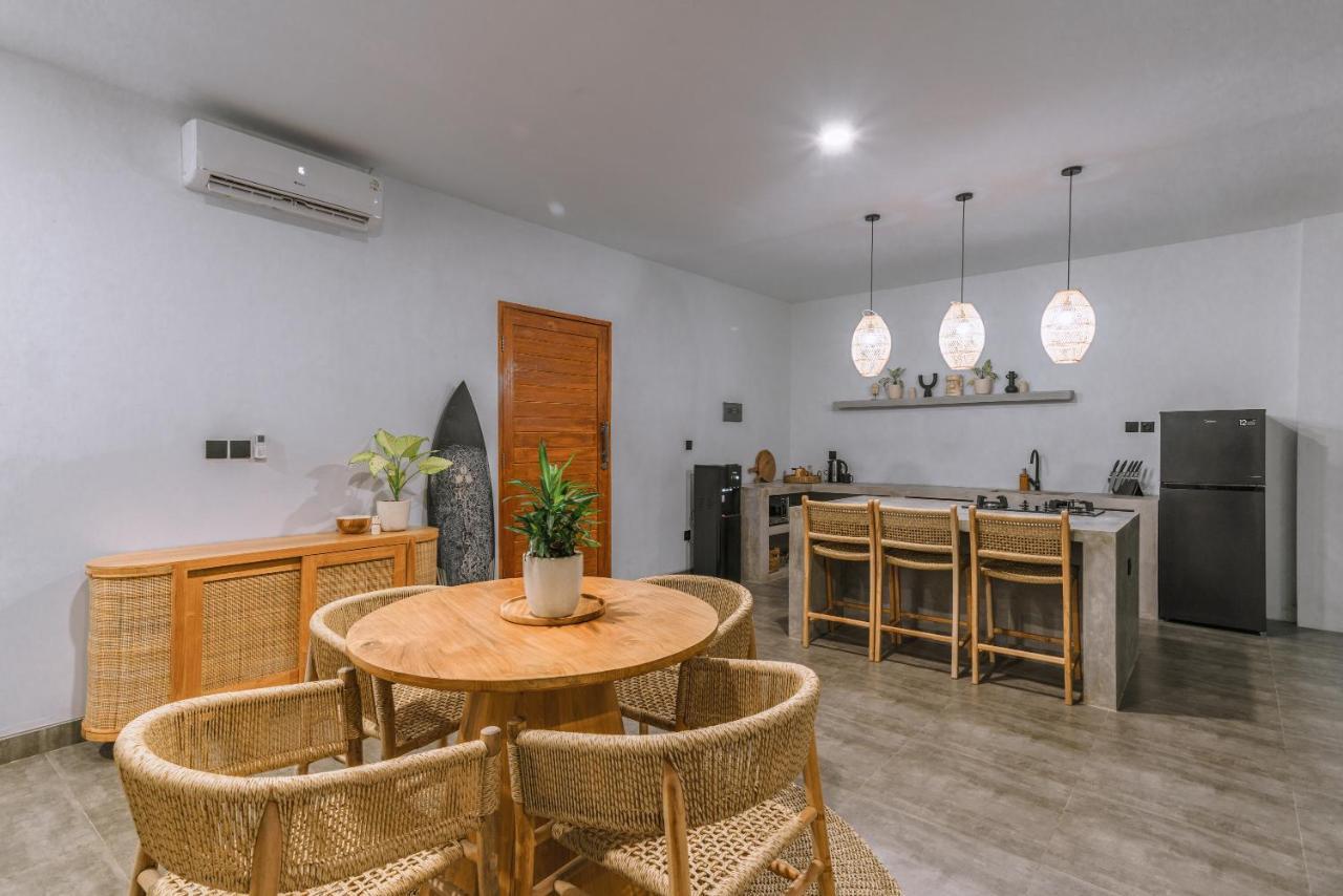 Villa Seseh Breeze - Cozy & Romantic 1Br Villa Next To Seseh Beach チャングー エクステリア 写真